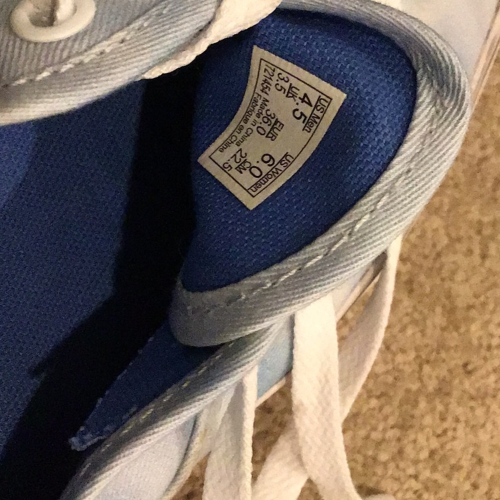 Vans - Picture 4 of 4